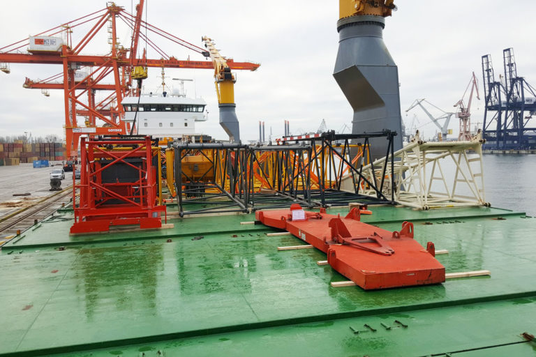 Le déménagement de la grue de Tchernobyl