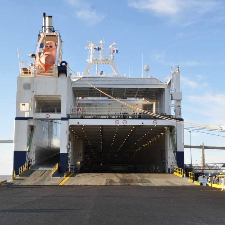 Quelle est l'importance du transport maritime